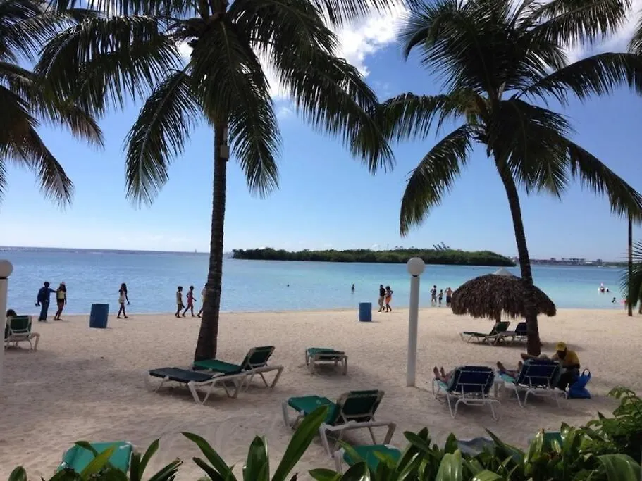 Escape 3Br Apartment In The Center Of Piantini Santo Domingo 0*,